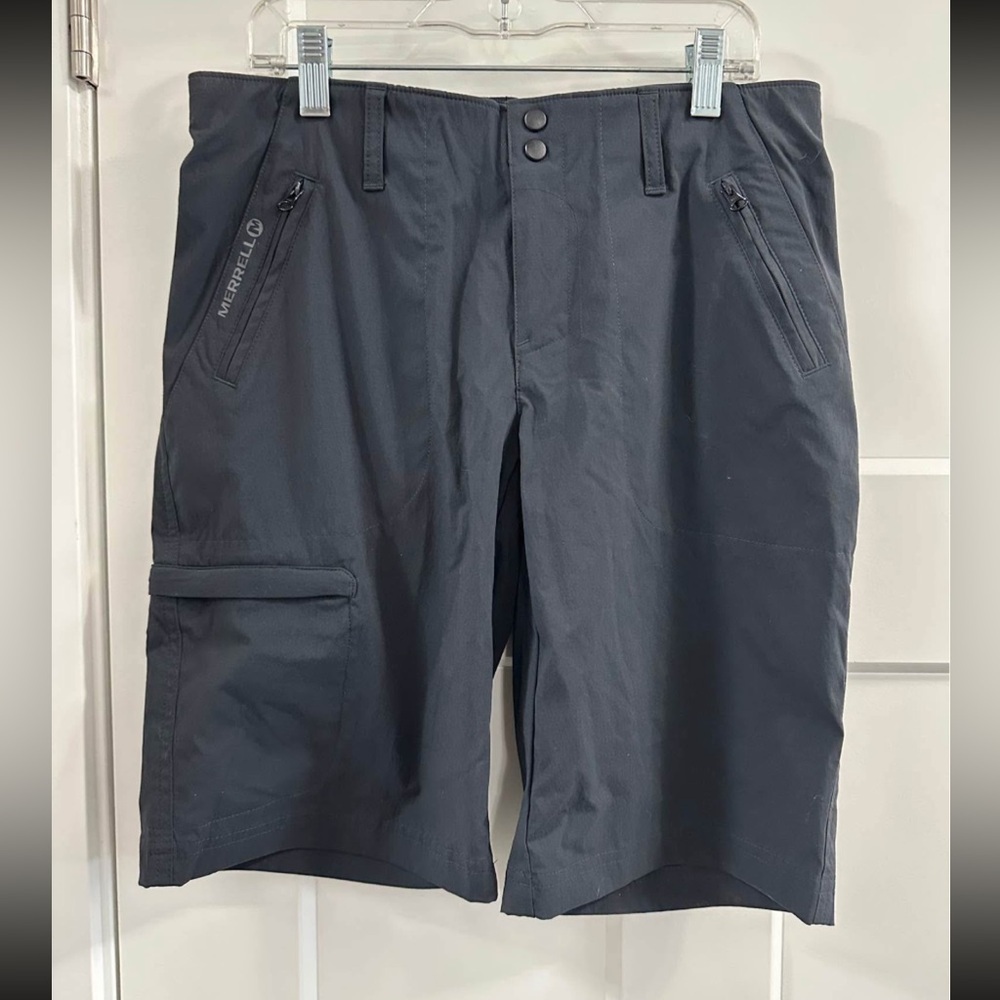 Women's size 4 Merrell Shorts